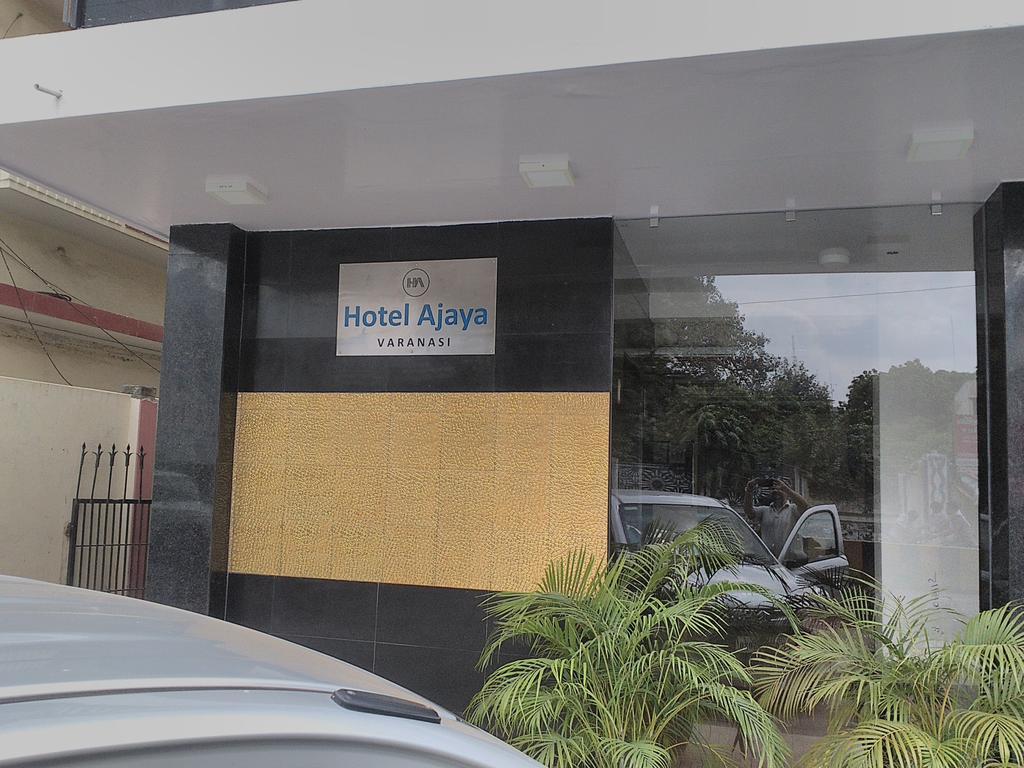 Hotel Ajaya Váránaszi Kültér fotó